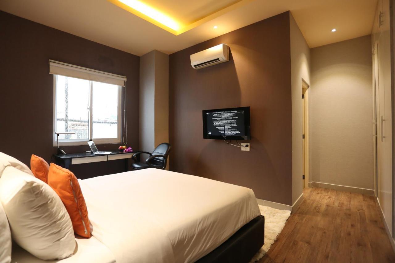 Diamond Suite Hai Ba Trung Хошимин Экстерьер фото