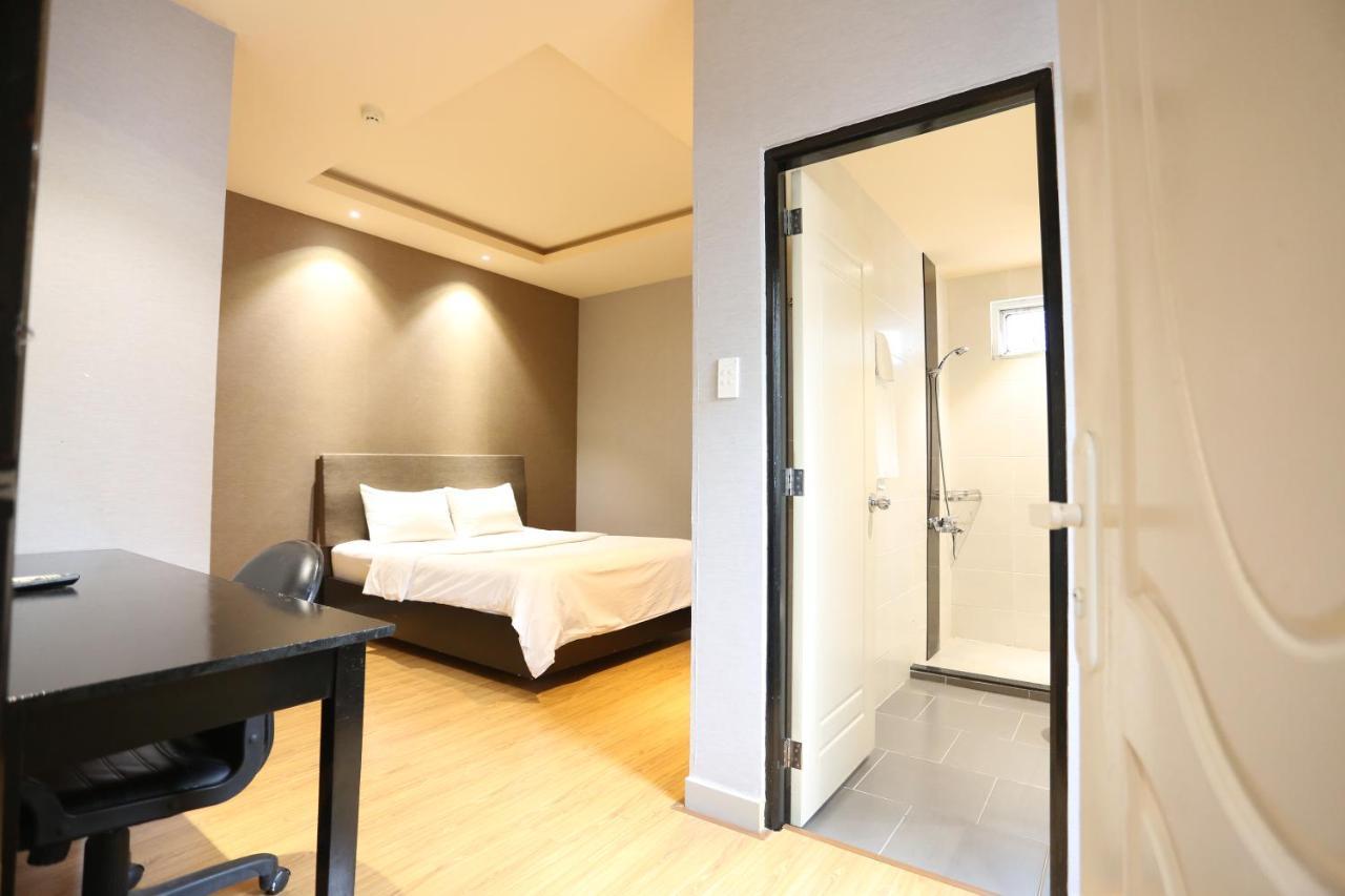 Diamond Suite Hai Ba Trung Хошимин Экстерьер фото